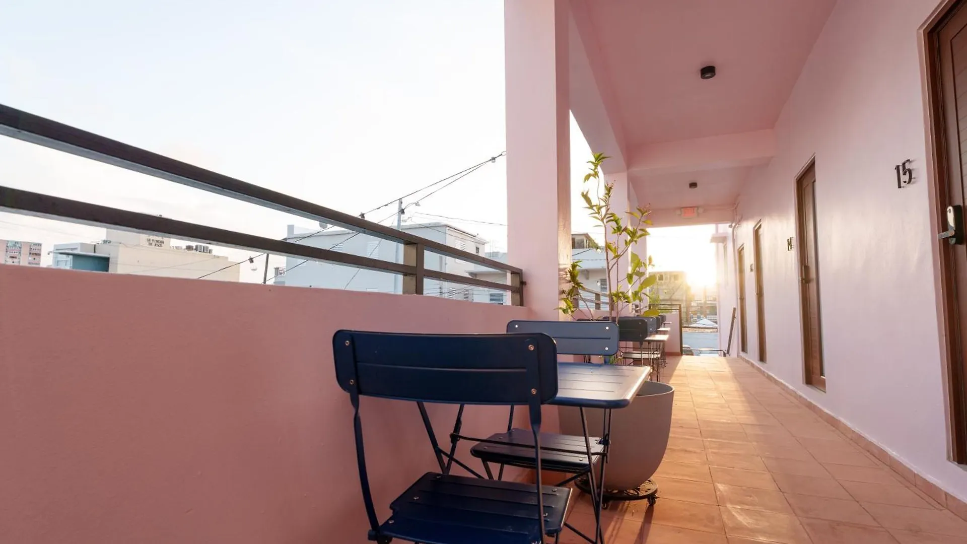 Room 6 Affordable Cool In Santurce Arts Area San Juan