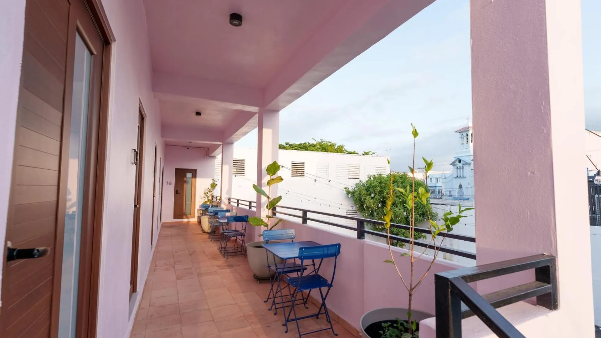 Room 6 Affordable Cool In Santurce Arts Area San Juan 0*,